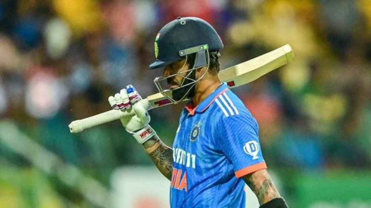 Virat Kohli’s struggle vs spin in SL ODIs leaves ex-PAK cricketer shocked: ‘Understandable if it happens to Iyer, Dube’